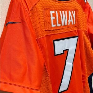 NFL Denver Broncos John Elway Jersey size 40